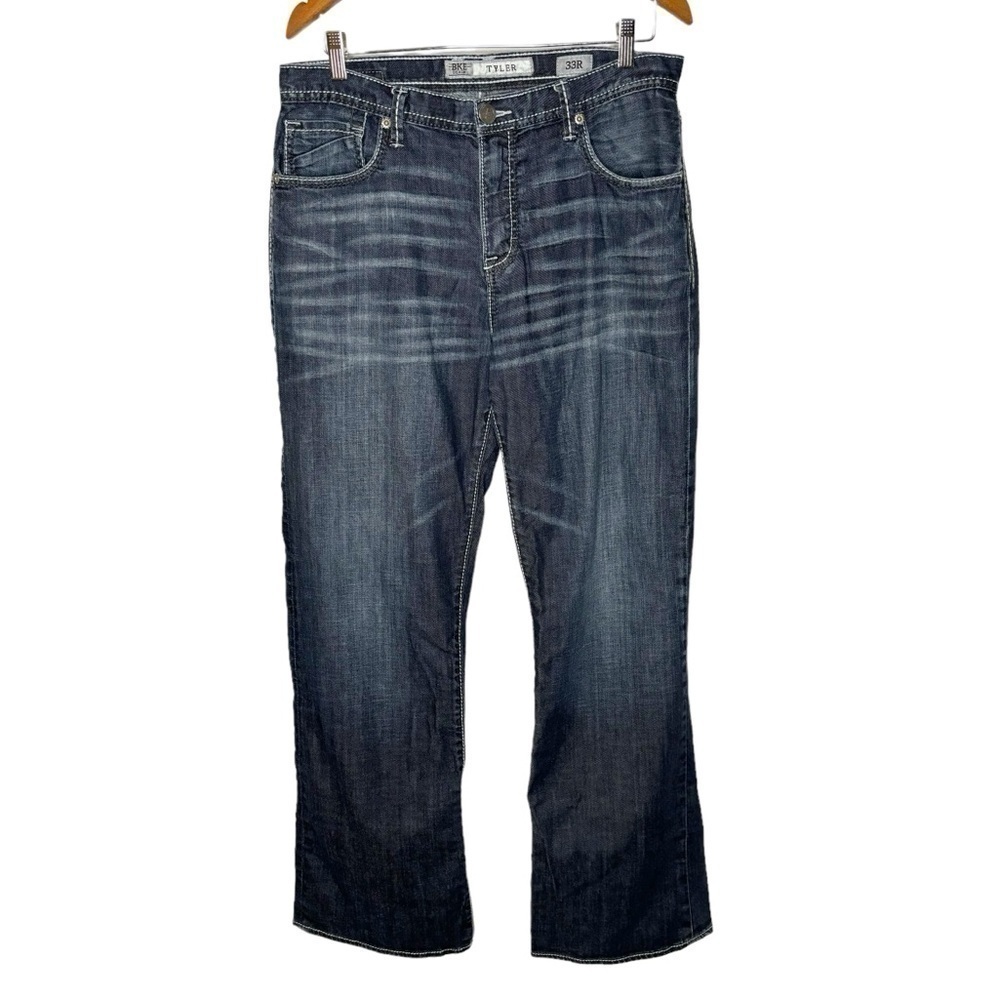 BKE Tyler Men’s jeans The Buckle Straight leg Sz 33R.